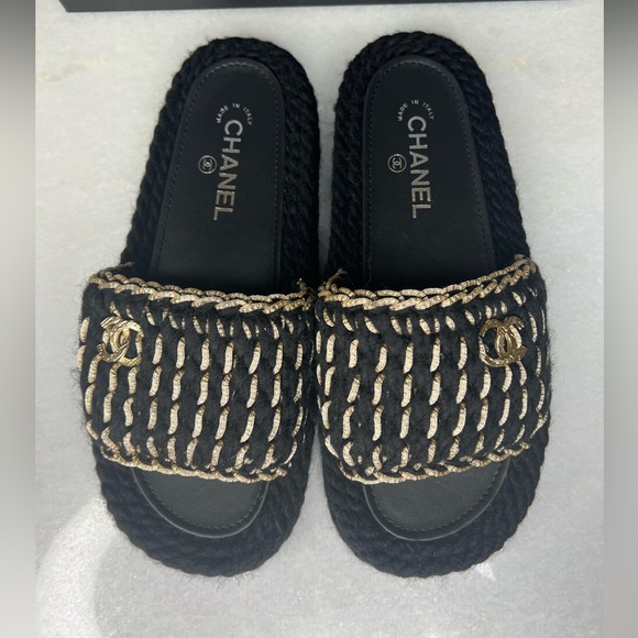 NEW CHANEL WOMENS BRAIDED KNIT METALLIC CC SLIDES SZ EU 39 - Picture 7 of 12